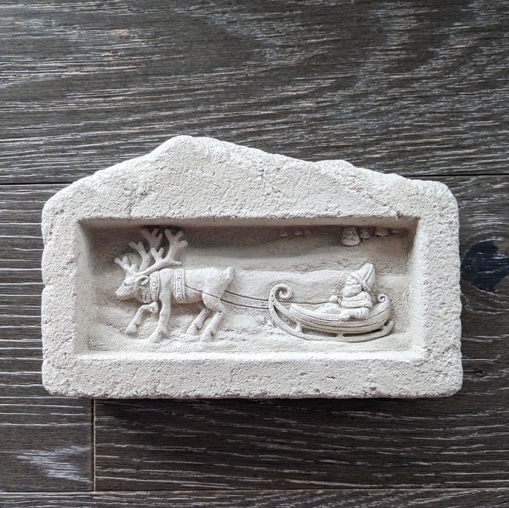Carruth Studio Vintage Christmas Hand Cast Stone Relief of Santa & Reindeer - Picture 2 of 14